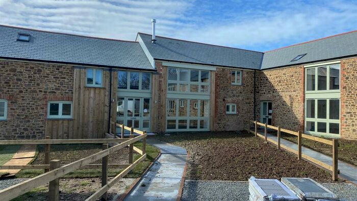 3 Bedroom House For Sale In Little Combe, Hollacombe, Holsworthy, EX22