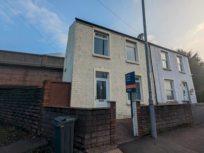 3 Bedroom Property To Rent In Dan-Y-Bryn Road, Port Talbot, Neath Port Talbot., SA13