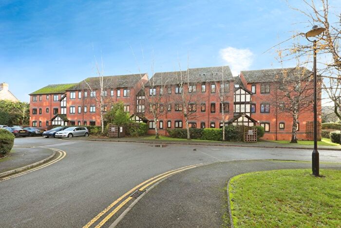 2 Bedroom Flat For Sale In The Moorings, Leamington Spa, Warwickshire, CV31