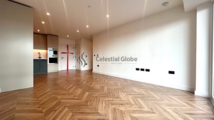 2 Bedroom Apartment To Rent In Tryon House, Brook Street, Kingston Upon Thames, KT1