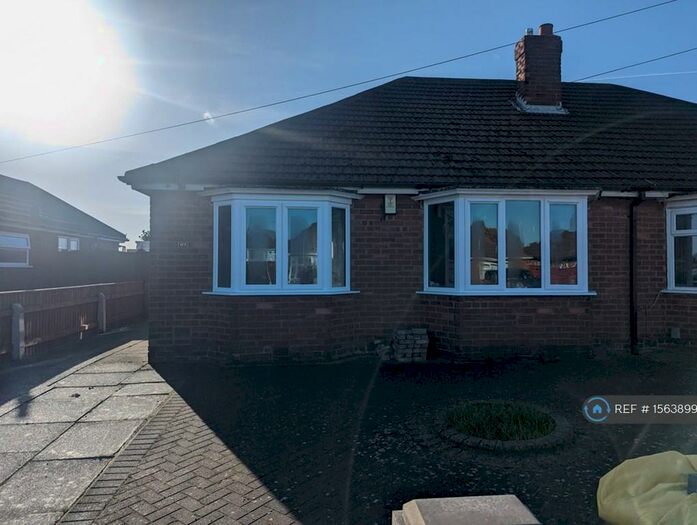 2 Bedroom Bungalow To Rent In The Ridgeway, Grimsby, DN34
