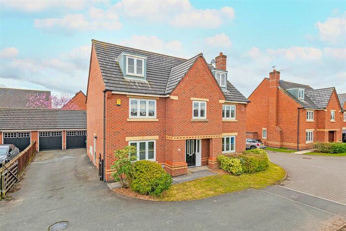 5 Bedroom Property To Rent In Olympia Place, Great Sankey, Warrington, WA5