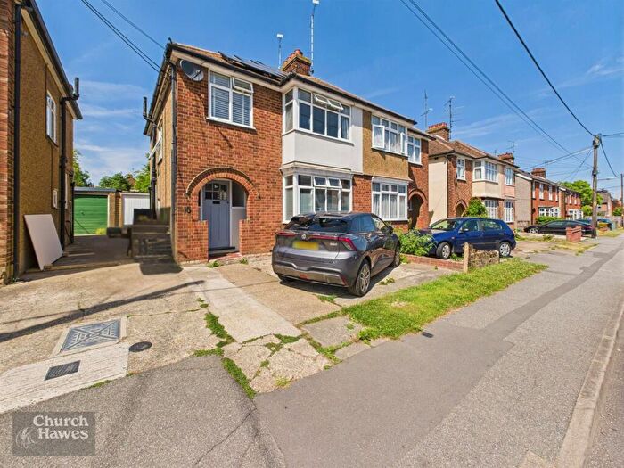 3 Bedroom Semi-Detached House For Sale In Washington Road, Maldon, CM9