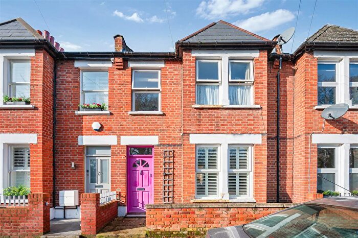 3 Bedroom Terraced House For Sale In Wandle Bank, Wimbledon, SW19