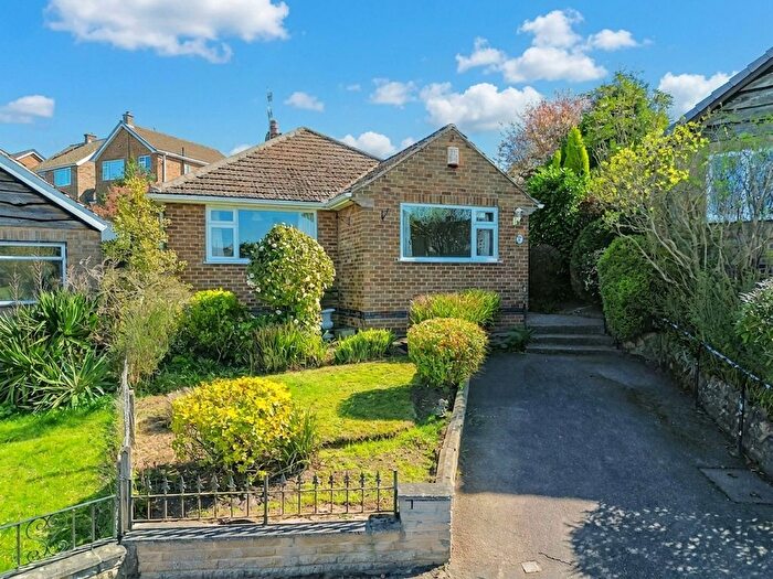 2 Bedroom Detached Bungalow For Sale In Gresham Gardens, Woodthorpe, Nottingham, NG5