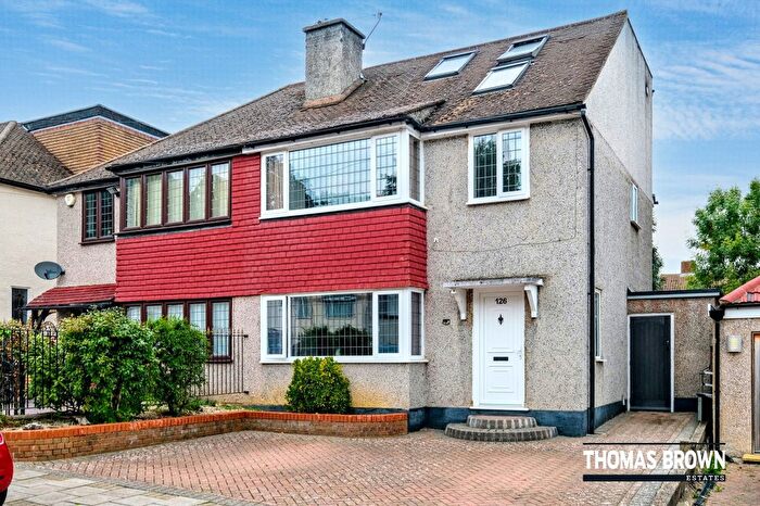 4 Bedroom Semi-Detached House For Sale In Lockesley Drive, Orpington, BR5