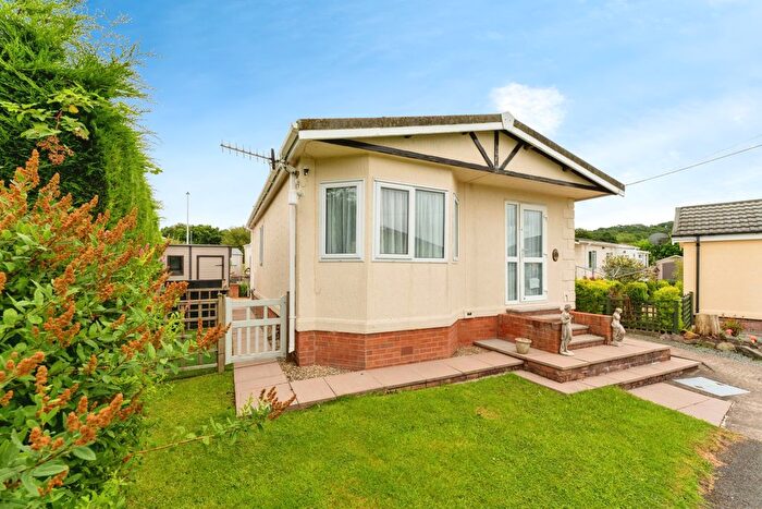 2 Bedroom Park Home For Sale In Sunny Haven Park, Llandrindod Wells, LD1