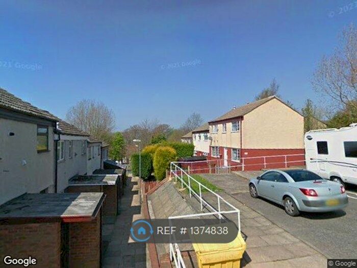 3 Bedroom Terraced House To Rent In Chislehurst Grove, Burnley, BB10