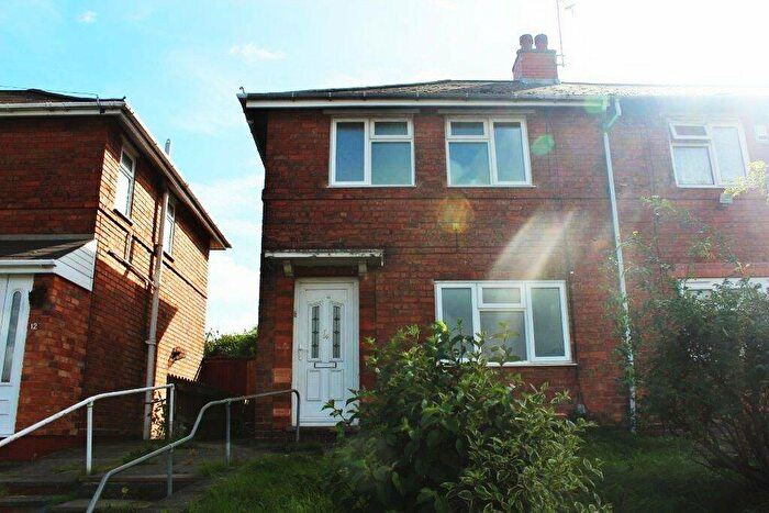 2 Bedroom End Of Terrace House To Rent In Tynedale Road, Birmingham, West Midlands, B11