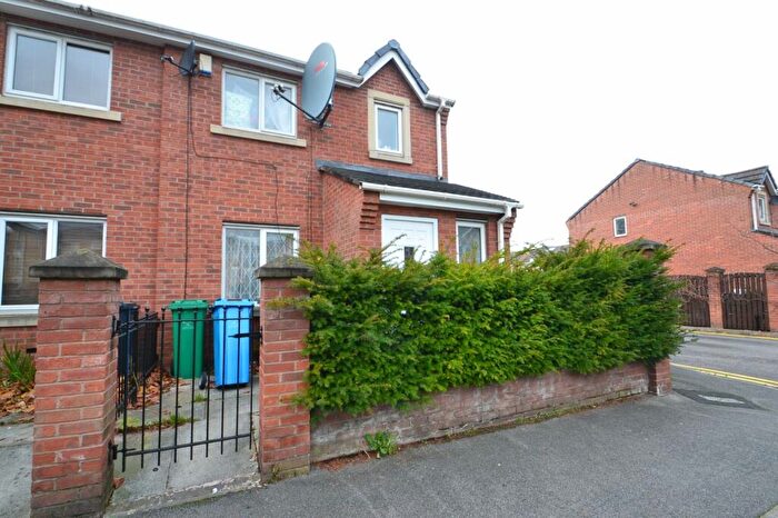 3 Bedroom Semi Detached House To Rent In Tomlinson Street, Hulme, Manchester, M15