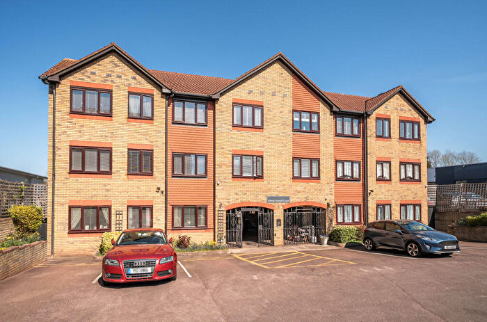 2 Bedroom Flat For Sale In Main Road, Sidcup, DA14