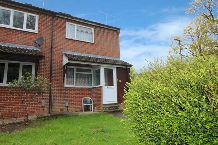 1 Bedroom Terraced House To Rent In Hedgeside, Crawley, RH11