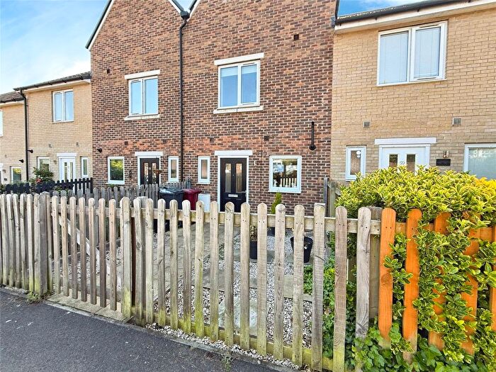 2 Bedroom Terraced House For Sale In Eddleston Way, Tilehurst, Reading, RG30