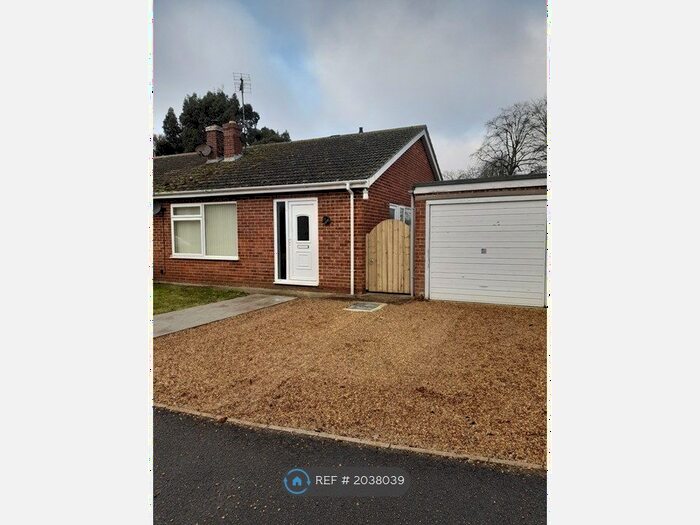 2 Bedroom Bungalow To Rent In Shelduck Drive, Kings Lynn, PE31