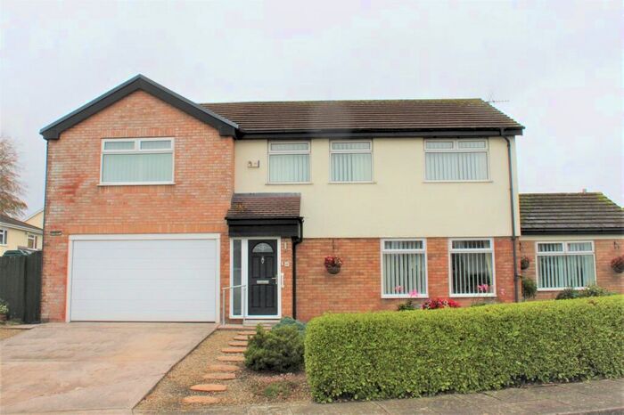 5 Bedroom Detached House For Sale In Church View, Laleston, Bridgend., CF32