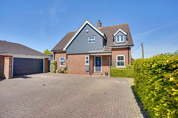 4 Bedroom Detached House For Sale In Fox Green, Great Bradley, CB8