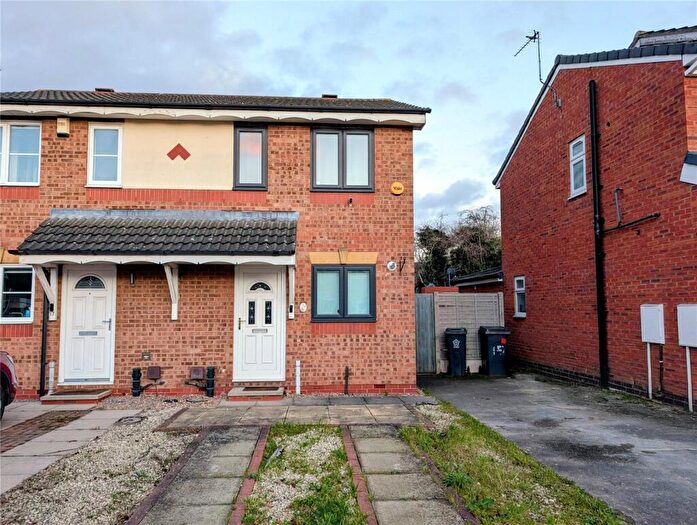 2 Bedroom Semi-Detached House For Sale In Manston Close, Leicester, Leicestershire, LE4