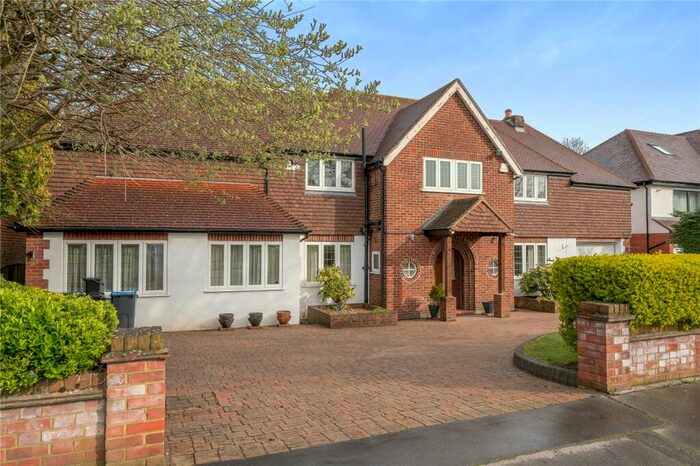 5 Bedroom Detached House To Rent In Grimwade Avenue, Croydon, CR0