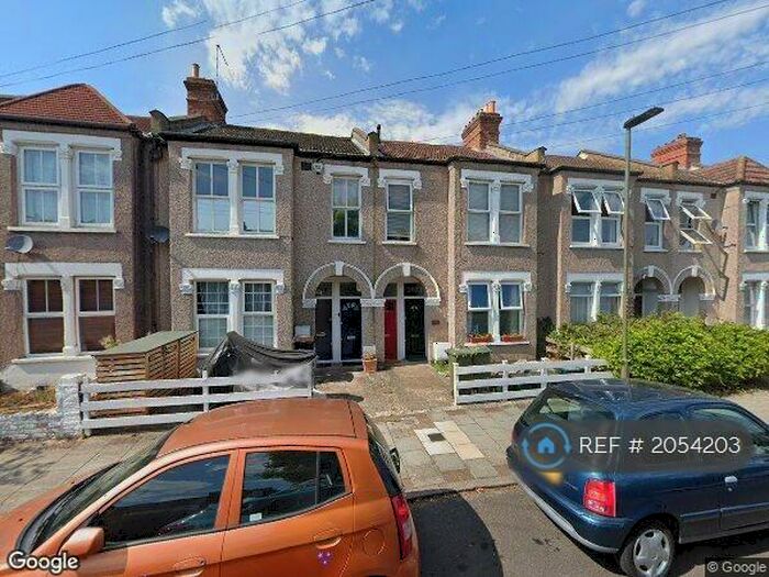 3 Bedroom Maisonette To Rent In Blandford Road, Beckenham, BR3