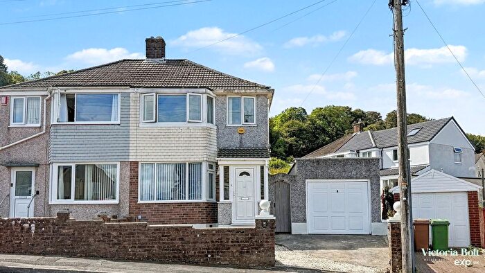 3 Bedroom Semi Detached House For Sale In Woodland Drive, Plympton, PL7