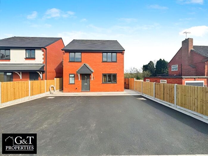 4 Bedroom Detached House To Rent In Commonside, Brierley Hill, DY5