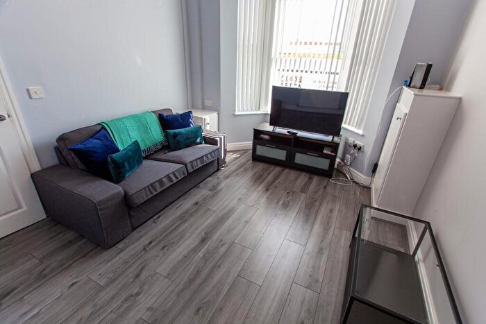 5 Bedroom House To Rent In Jubilee Drive, L7