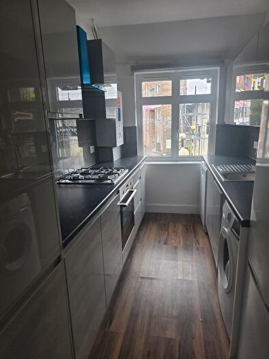 2 Bedroom Flat To Rent In Wembley Park Drive, Wembley, HA9