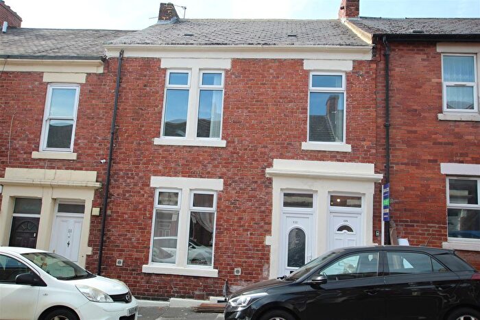 3 Bedroom Flat To Rent In Colston Street, Benwell, Newcastle Upon Tyne, NE4