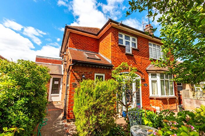 4 Bedroom Detached House For Sale In North End, Higham Ferrers, NN10