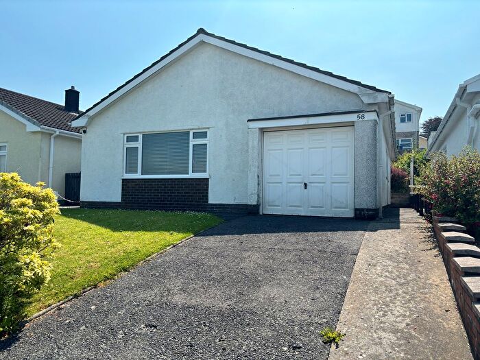 3 Bedroom Detached Bungalow For Sale In Elder Grove, Llangunnor, Carmarthen, SA31
