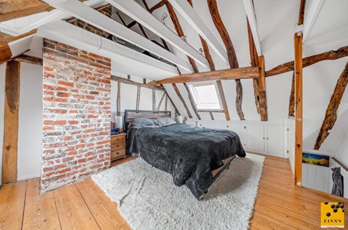 2 Bedroom Terraced House For Sale In Beer Cart Lane, Canterbury, CT1
