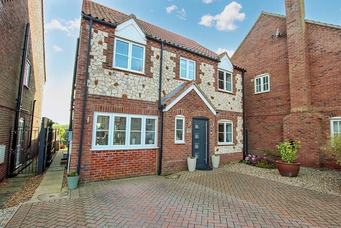 4 Bedroom Detached House For Sale In Mill View, Sedgeford, Hunstanton, PE36