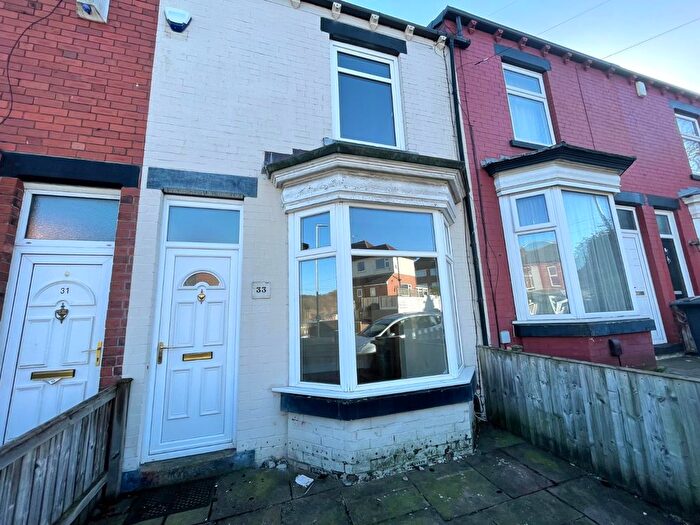 2 Bedroom Terraced House To Rent In Horsforth, Leeds, West Yorkshire, LS18