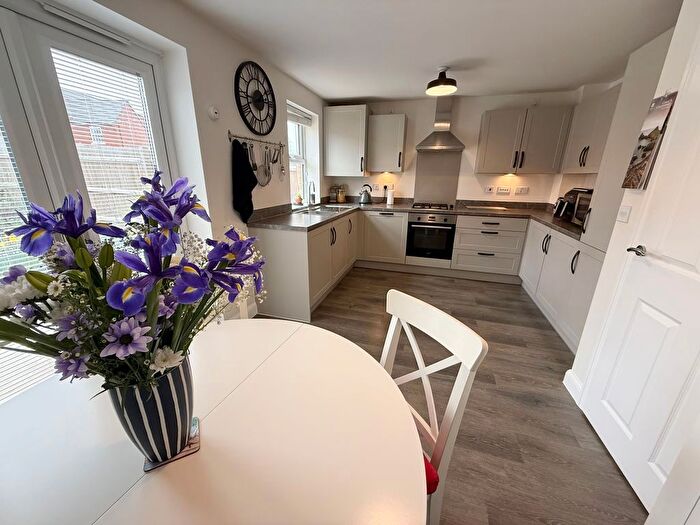 3 Bedroom Semi-Detached House For Sale In Harrison Meadow, Marston Moretaine, MK43