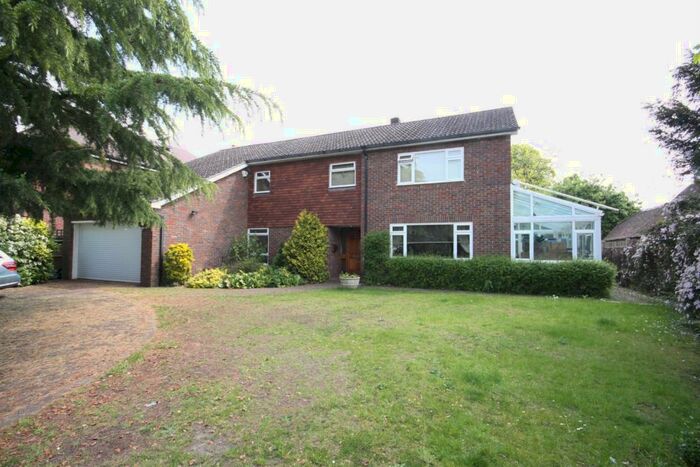4 Bedroom Detached House To Rent In Pines Road, Bromley, BR1
