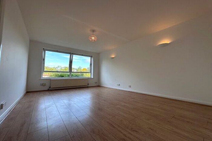 1 Bedroom Flat To Rent In Westmoreland Road, Bromley, BR2