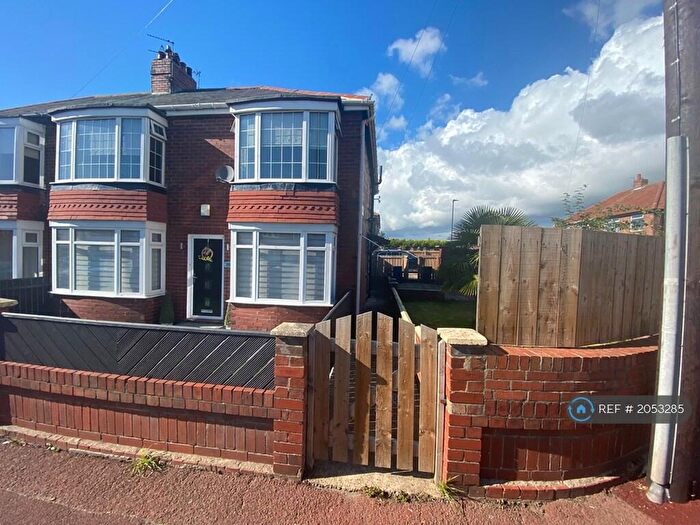 2 Bedroom Flat To Rent In Silver Lonnen, Newcastle Upon Tyne, NE5