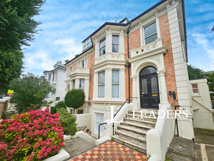 Studio To Rent In Denmark Villas, Lower Ground Floor, Hove, BN3