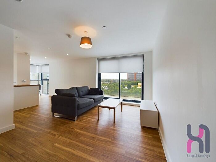 3 Bedroom Apartment To Rent In Pomona Strand, Manchester, Greater Manchester, M16