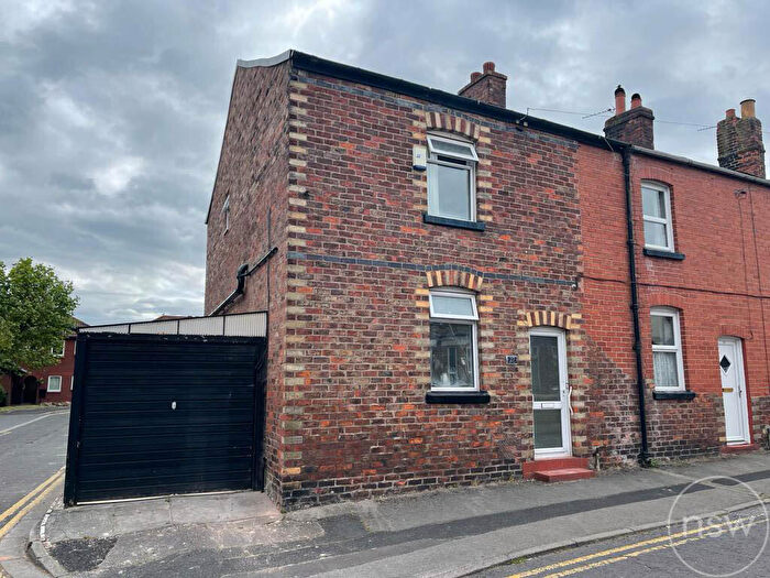 2 Bedroom End Of Terrace House To Rent In Mill Street, Ormskirk, L39