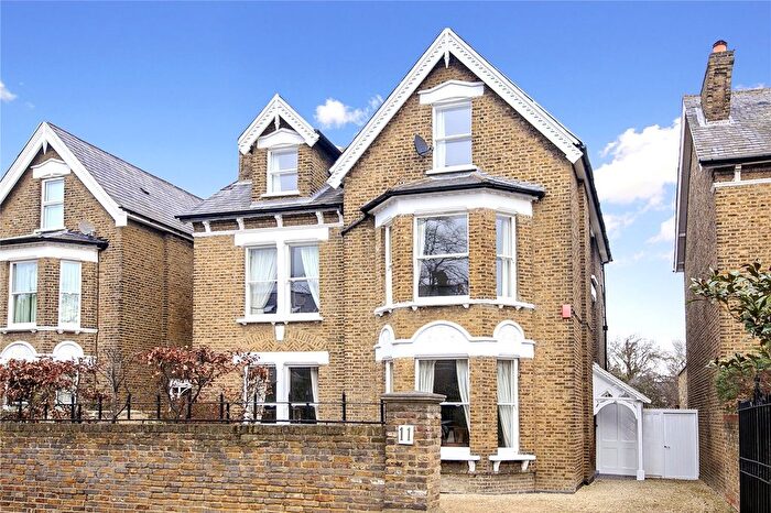 5 Bedroom Detached House To Rent In Mortlake Road, Kew, Richmond, Surrey, TW9