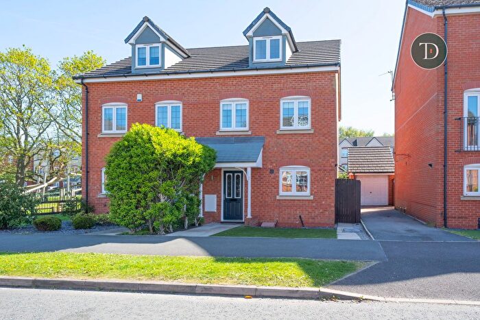 3 Bedroom Semi Detached House For Sale In Jacks Wood Avenue, Rossmore, Ellesmere Port, CH65