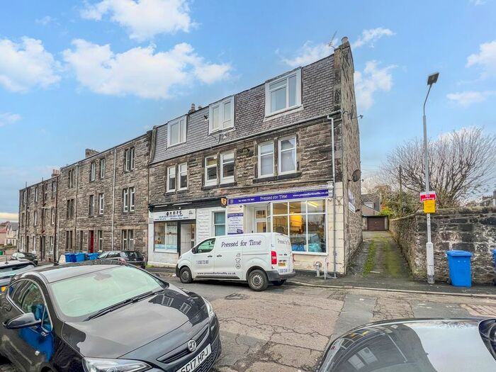 Houses for sale in Westfield Grove, KY12, Fife