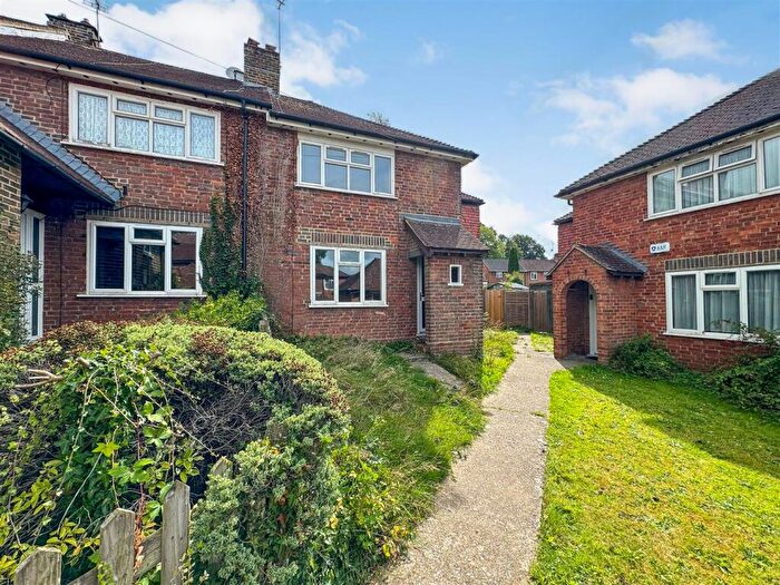 3 Bedroom End Of Terrace House For Sale In Rowan Close, Storrington, Pulborough, RH20