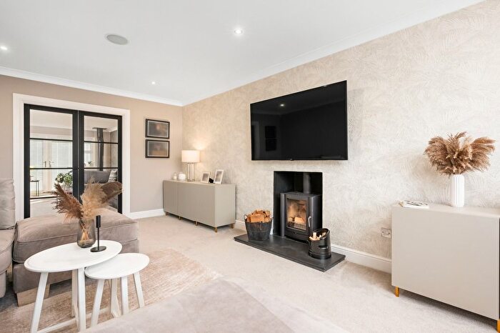 6 Bedroom Detached House For Sale In Jardine Place, Bathgate, West Lothian, EH48