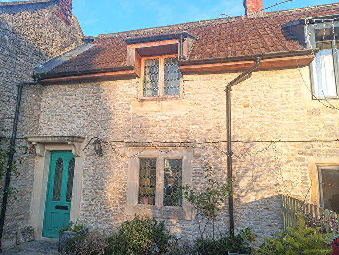 2 Bedroom Cottage To Rent In Everecreech, BA4