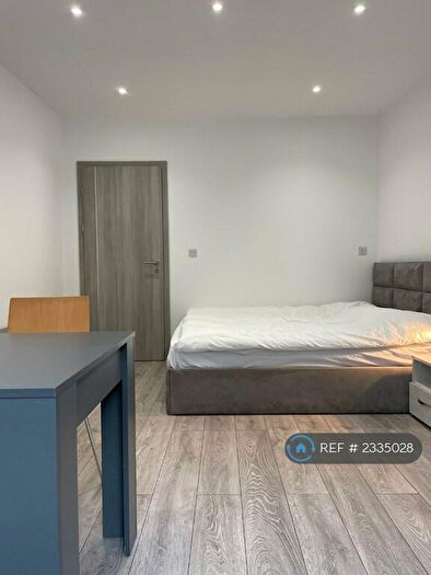 Studio To Rent In Equity House, Edgware, HA8