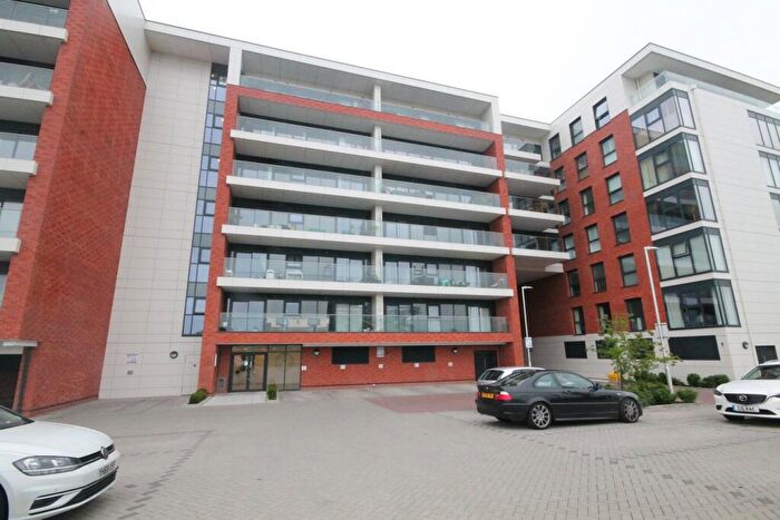 1 Bedroom Apartment To Rent In Kingman Way, Newbury, Newbury, RG14