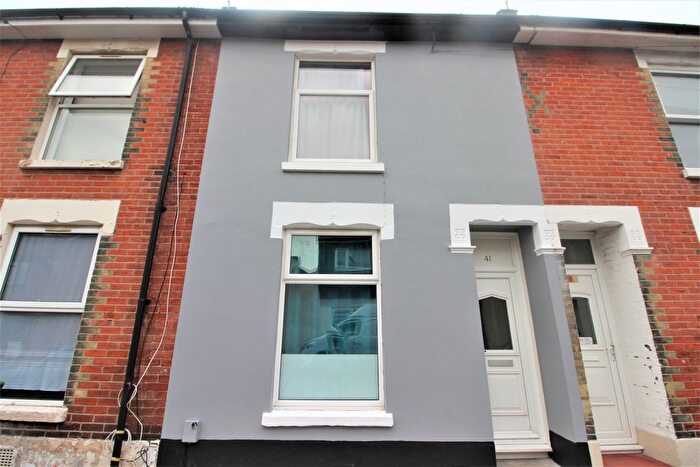 2 Bedroom Terraced House To Rent In Oxford Road, Southsea, PO5