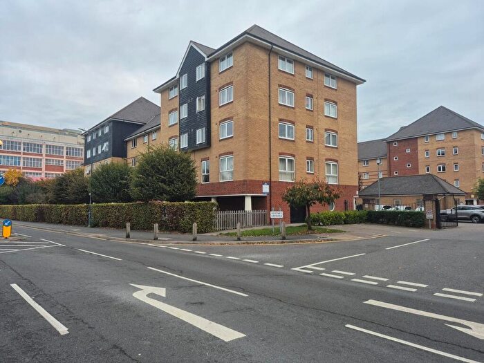 Flat To Rent In Scotney Gardens, St. Peters Street, Maidstone, Kent, ME16